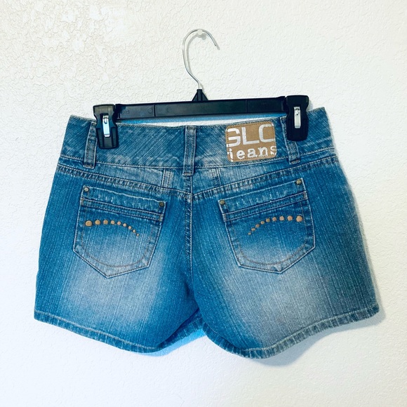 Glo Jeans Shorts (Medium Wash) - Picture 2 of 3
